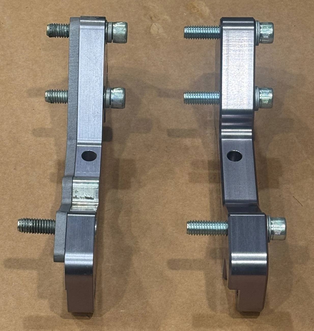 Ford Bronco 74Weld Portal Review 5 - Front Bracket New vs Old 
