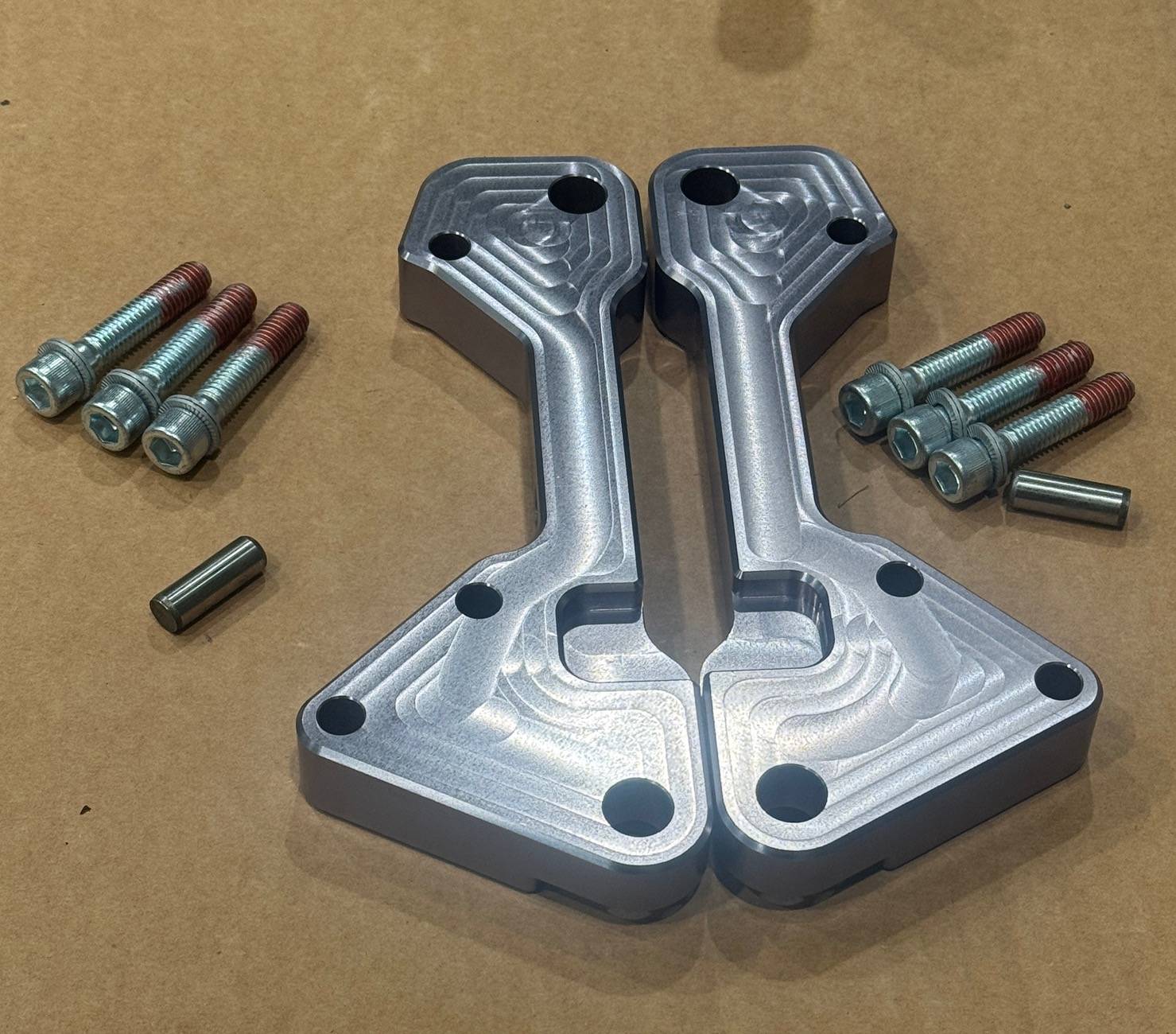 Ford Bronco 74Weld Portal Review 6 - New Front Brackets w:hardware.JPG