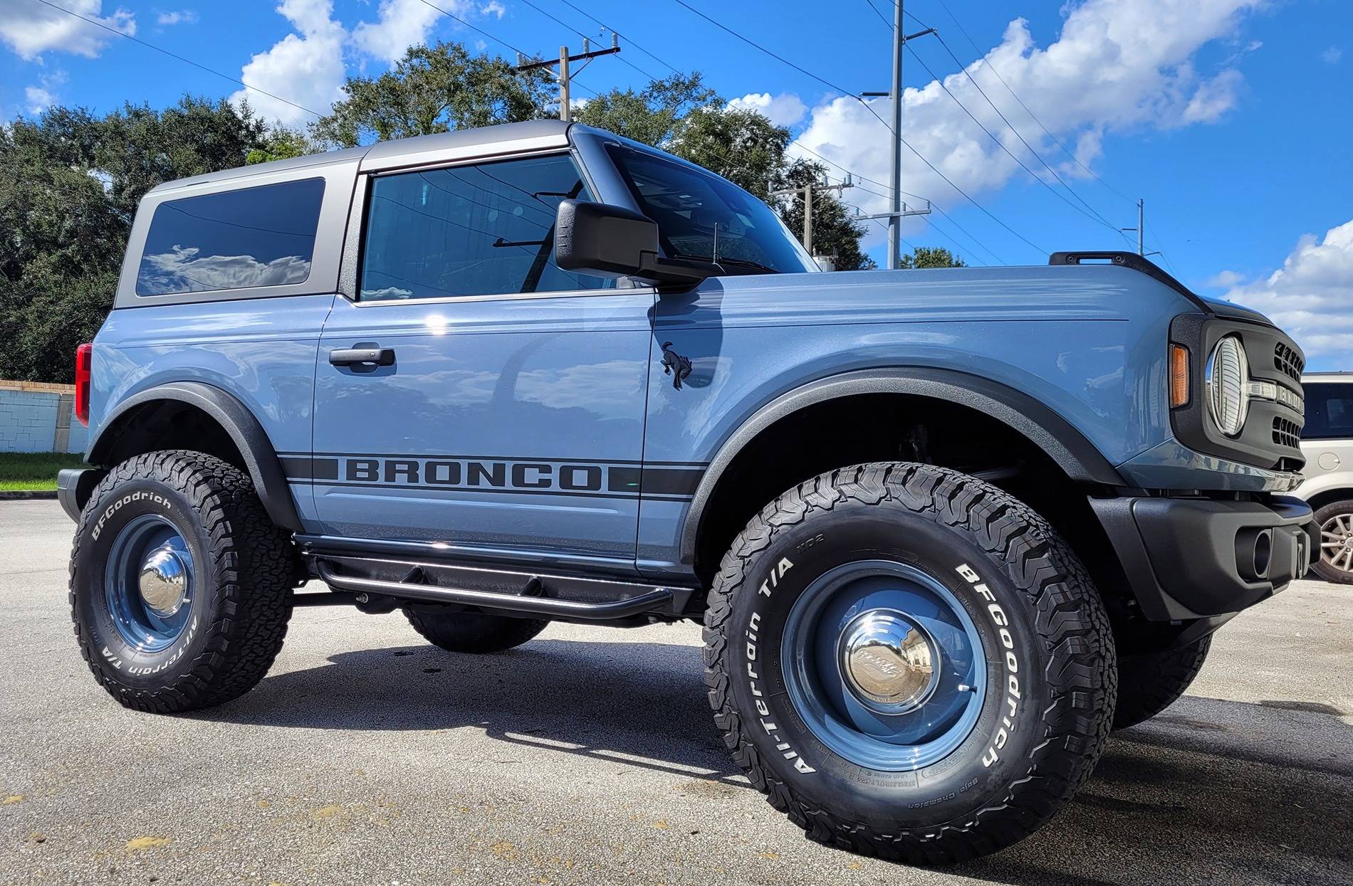 Ford Bronco 'Old School' Vibe Bronco Build Finally Finished 20241013_152502