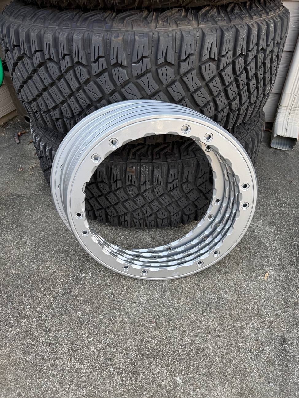 Ford Bronco SAS Wheels, Tires, TPMS, Grey Rings IMG_0223