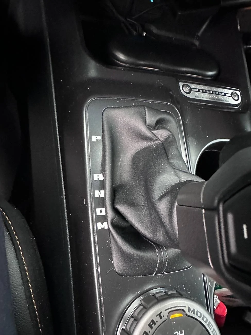 Ford Bronco Shift Lever Gear Indicator supposed to be lit? IMG_2665