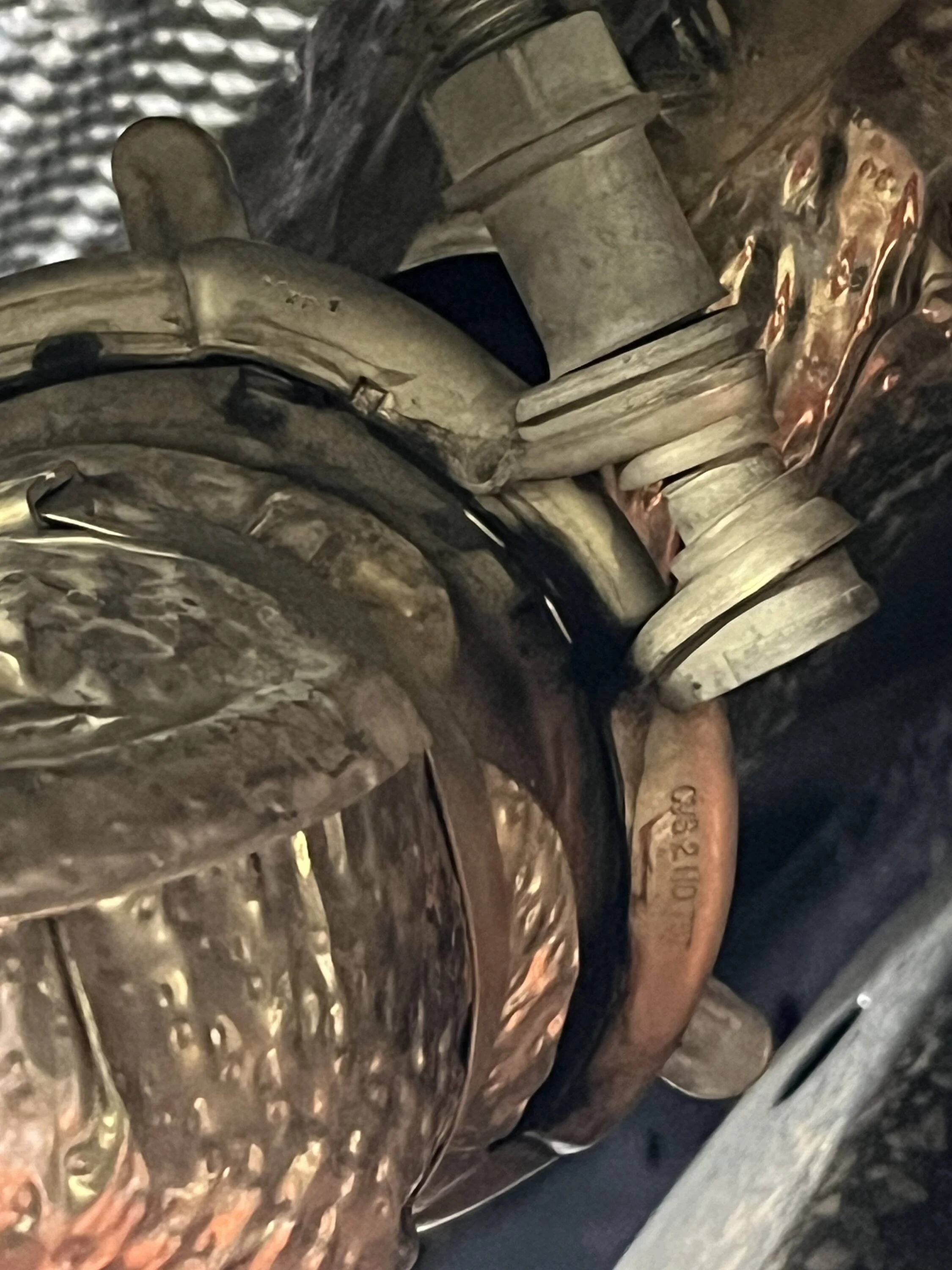 Ford Bronco Exhaust leak? IMG_4927
