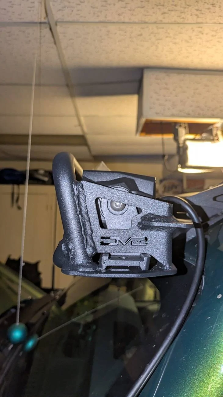 Ford Bronco DV8 52" light bar mount install issue! Do not buy! PXL_20241208_151742690