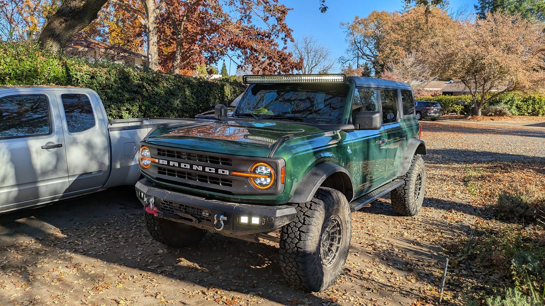 Ford Bronco DV8 52" light bar mount install issue! Do not buy! PXL_20241208_213341805