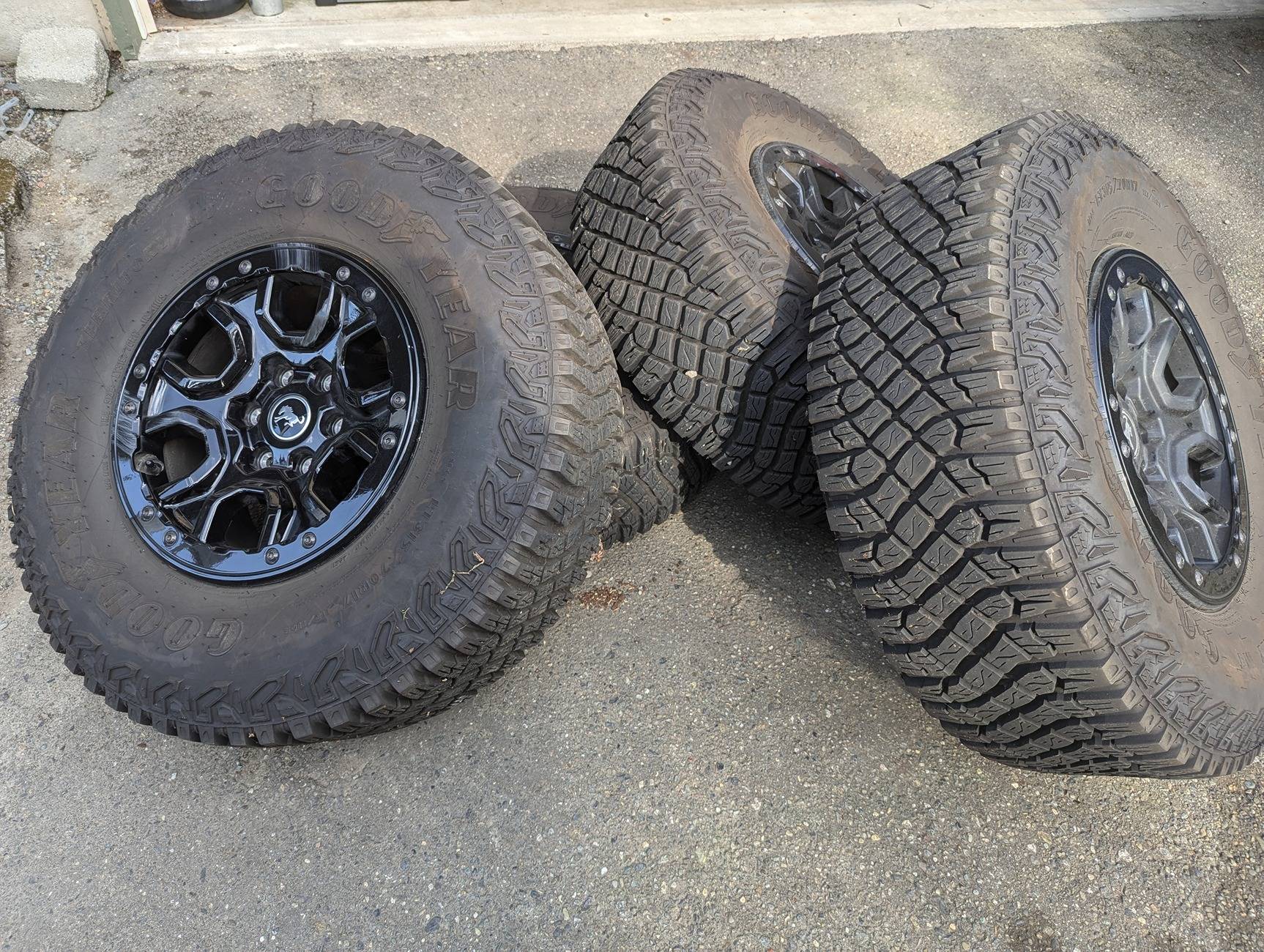Ford Bronco SAS Tires and Wheels, TPMS, $800 PXL_20240726_001715168