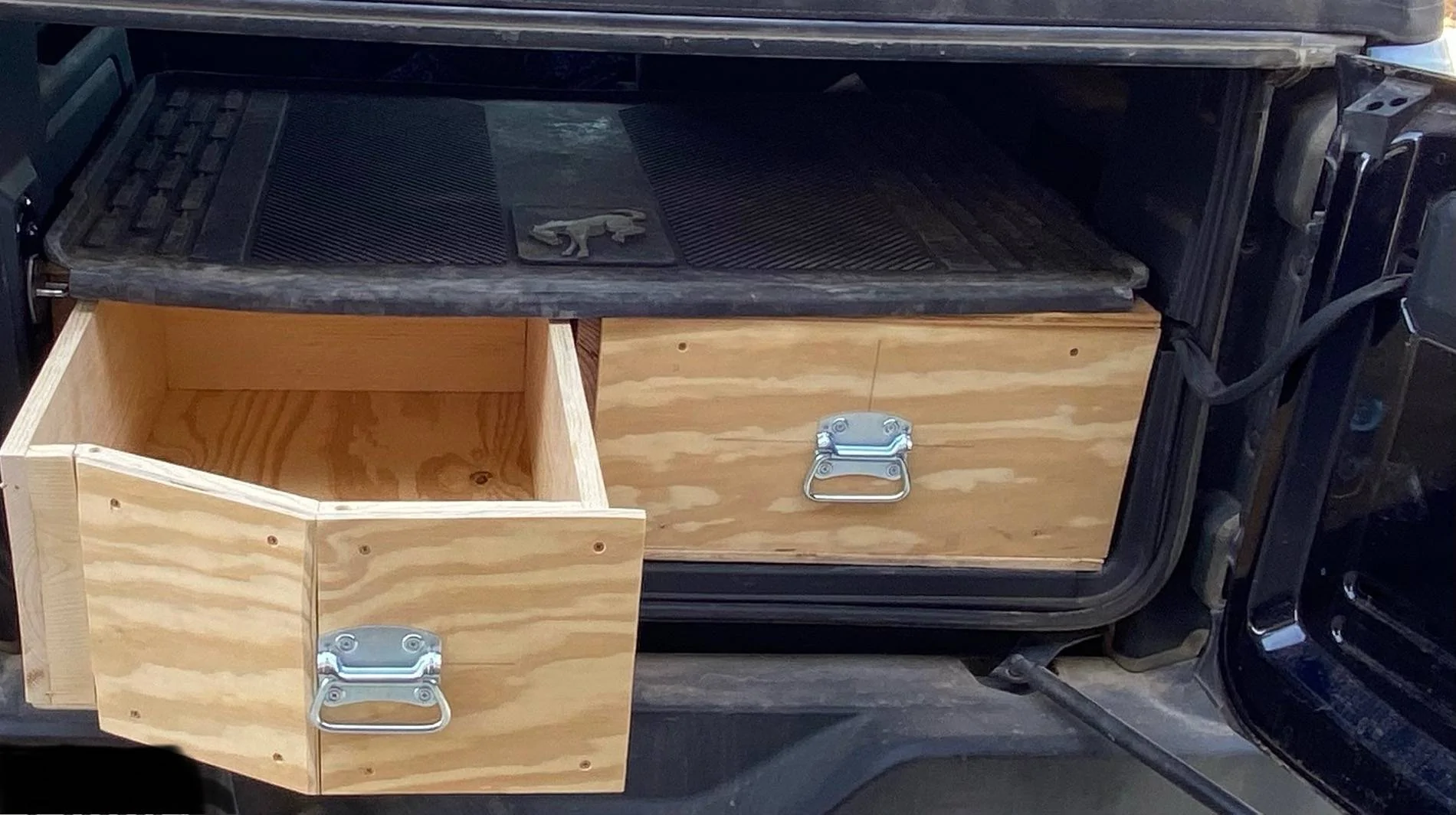 Ford Bronco Bronco Gear Drawers - custom DIY IMG_7292