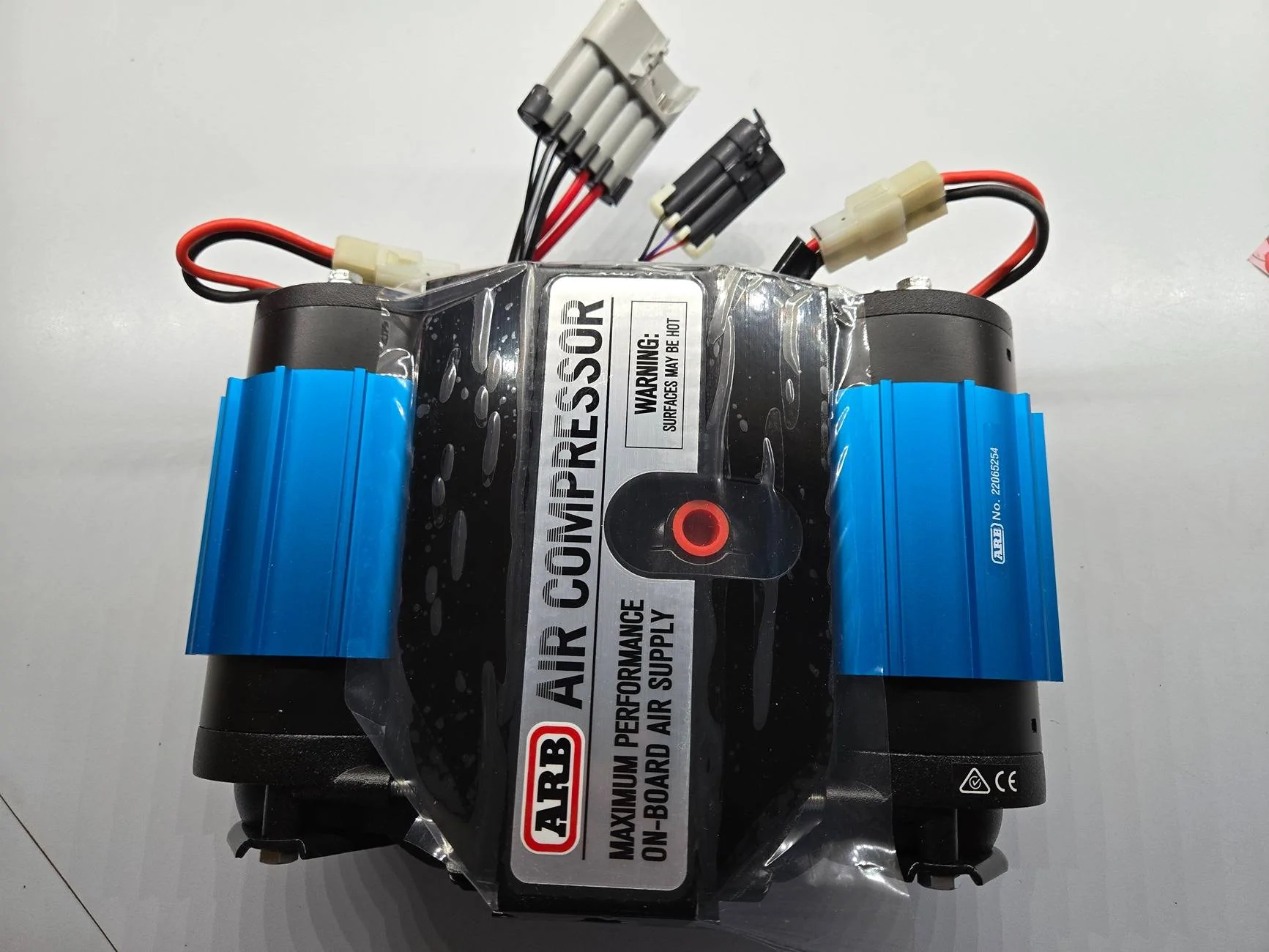 Ford Bronco ARB Dual onboard compressor damaged direct from Ford.. 20241211_132127