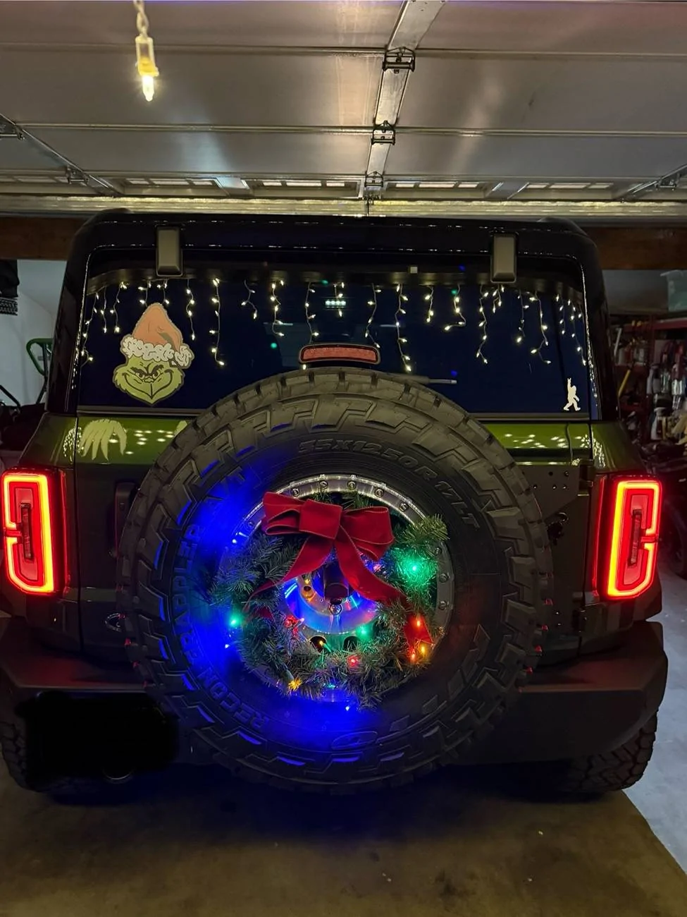 Ford Bronco 🎄🎅🎁 ☃️ Show Off Your Bronco's Holiday Spirit! 🕎⛄️🤶🎄 IMG_3729