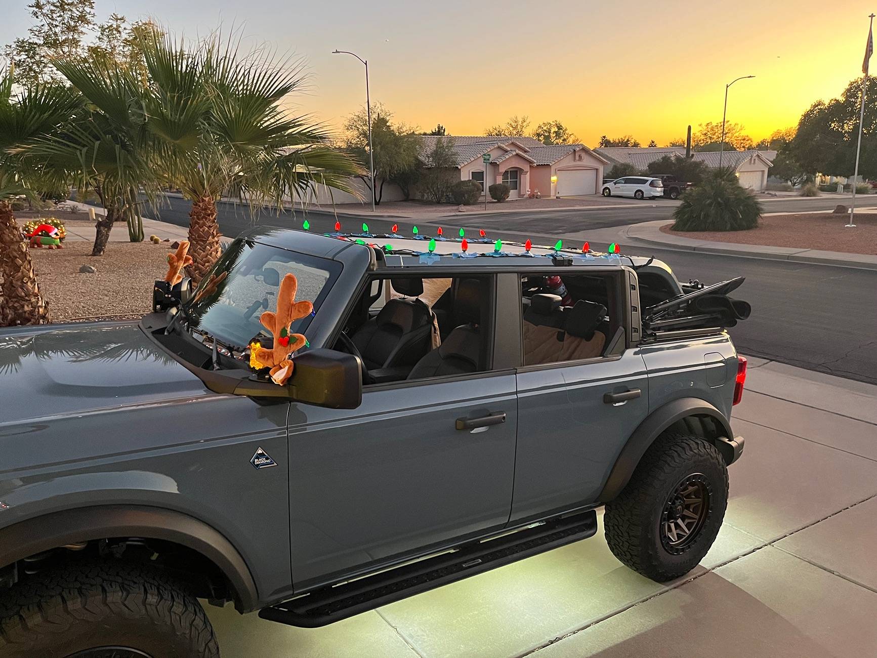 Ford Bronco 🎄🎅🎁 ☃️ Show Off Your Bronco's Holiday Spirit! 🕎⛄️🤶🎄 IMG_4874