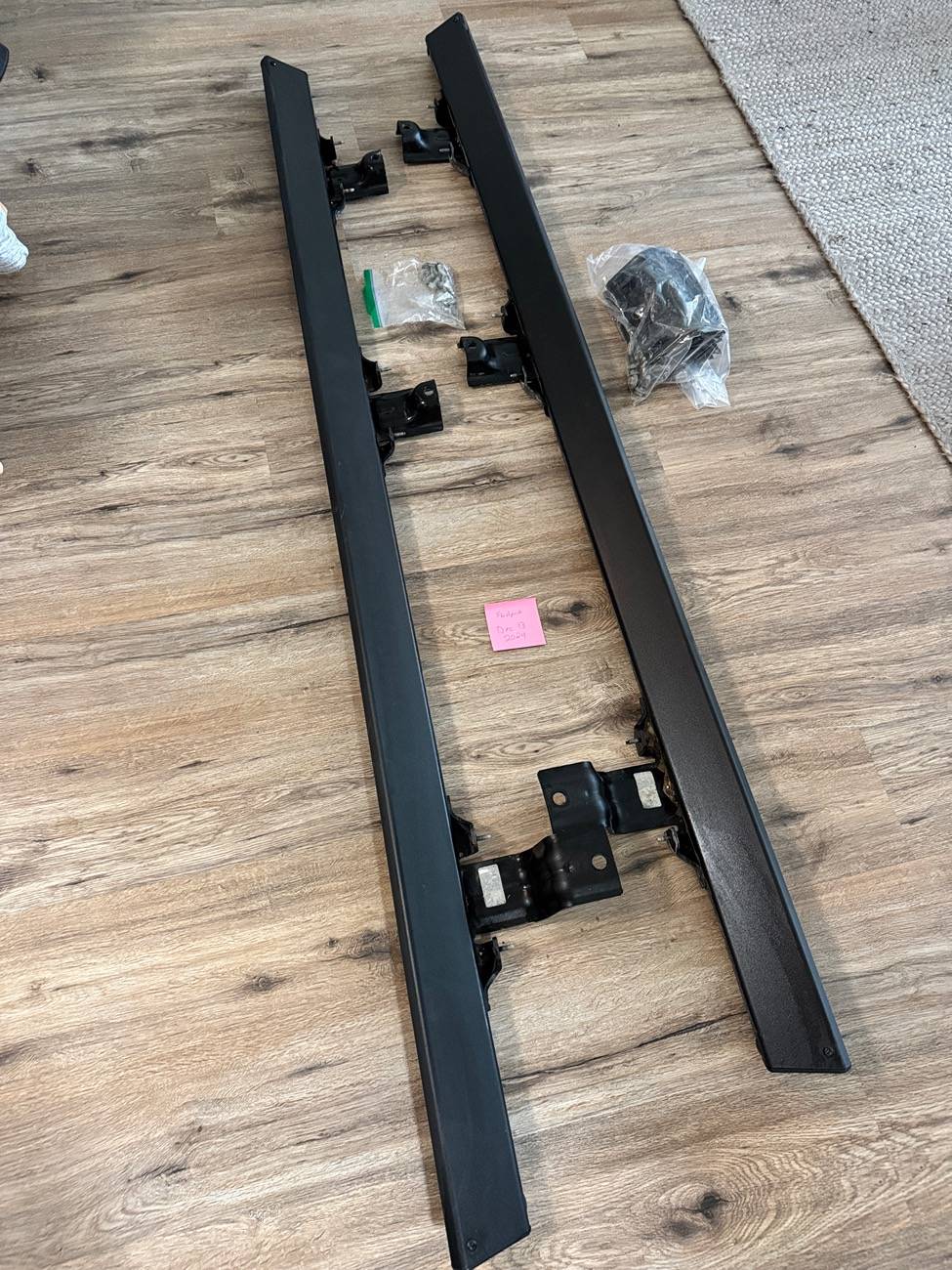 Ford Bronco OEM 4dr Rock Rails IMG_1823