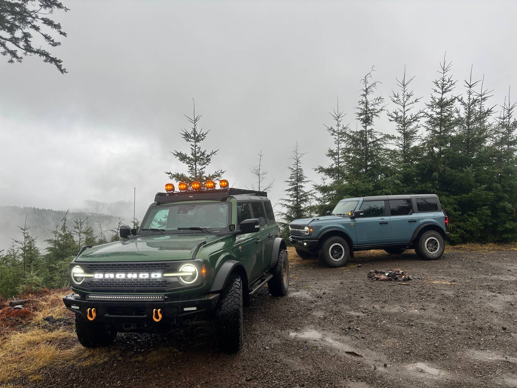 Ford Bronco Into the clouds above Idiot Creek IMG_3749