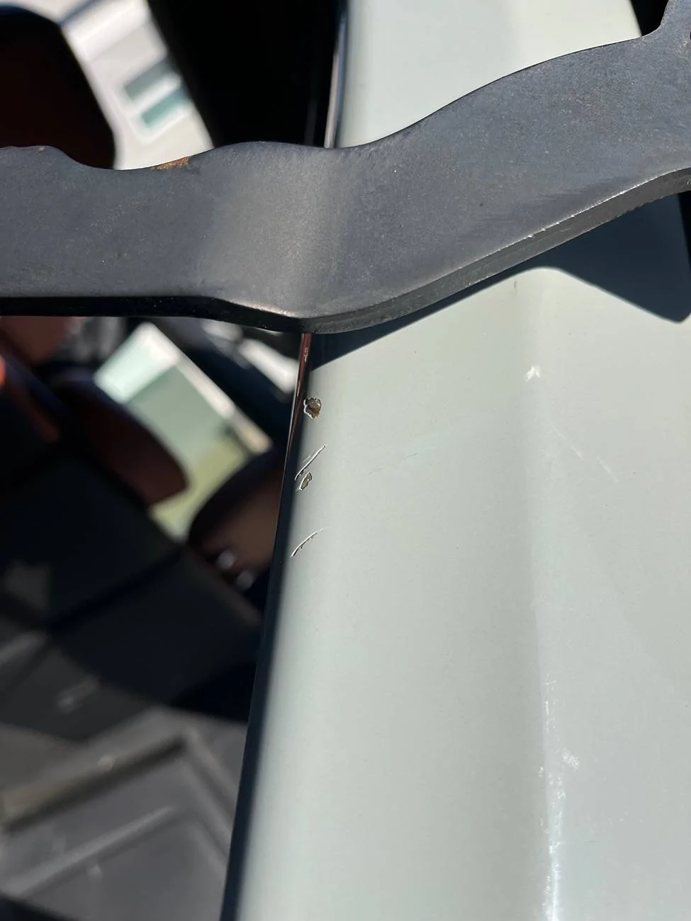 Ford Bronco Paint Deep Scratches - Soft Top (and interior tailgate) IMG_1765