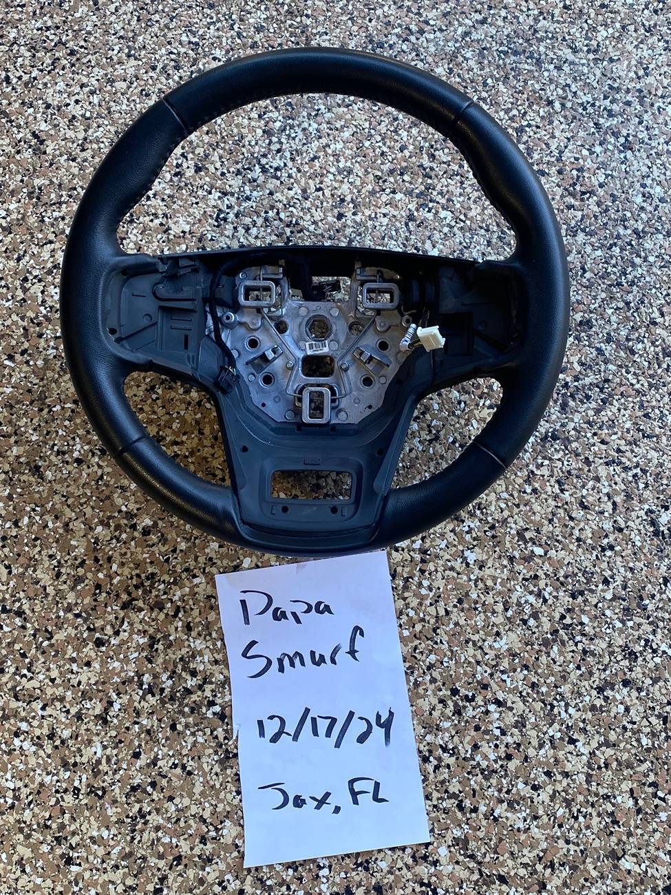 Ford Bronco Leather steering wheel without heat IMG_5643