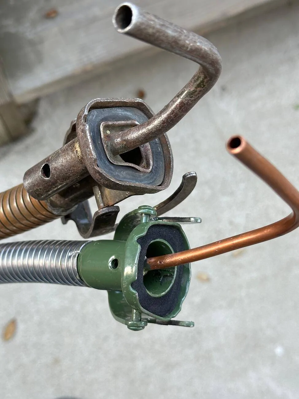 Ford Bronco Fuel funnel tempImageN9McxG