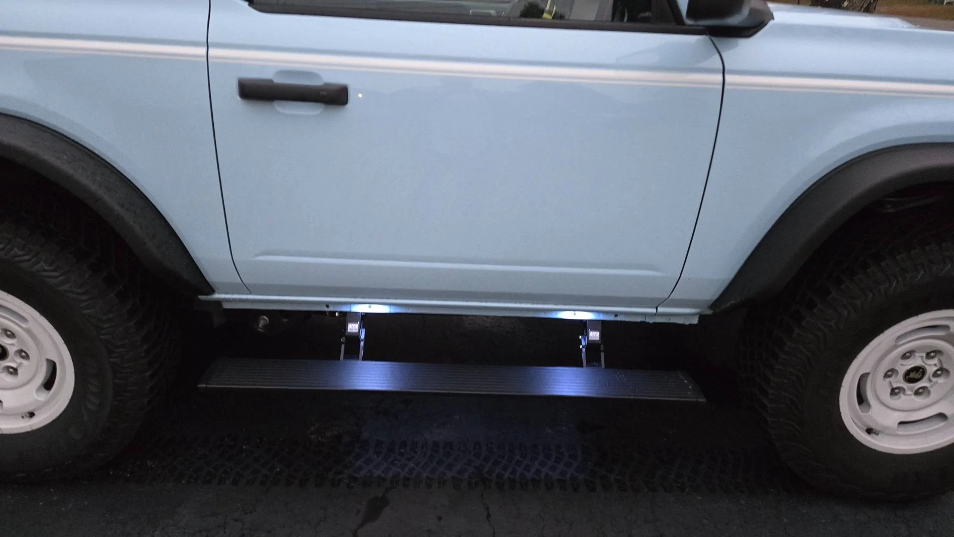 Ford Bronco Amp Research Running Boards. 20241217_163626