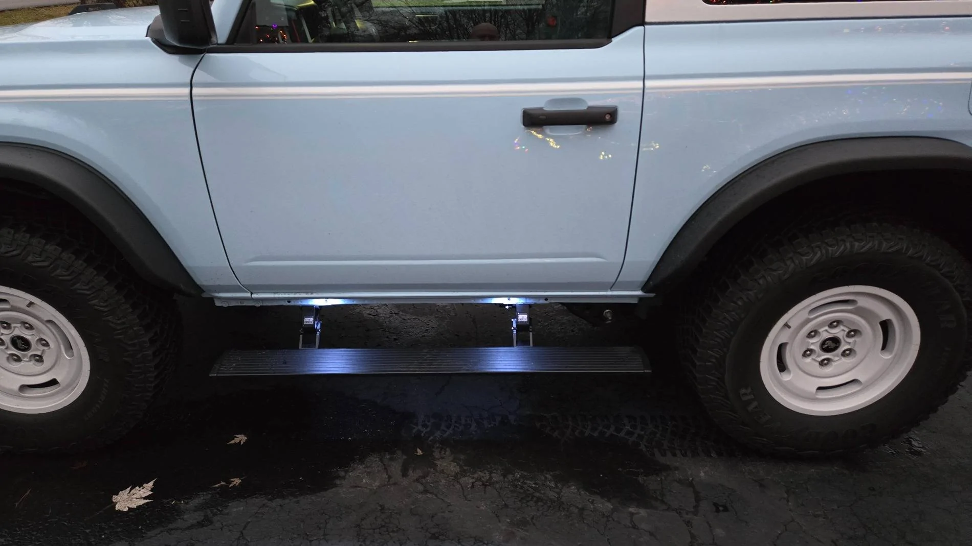 Ford Bronco Amp Research Running Boards. 20241217_163606
