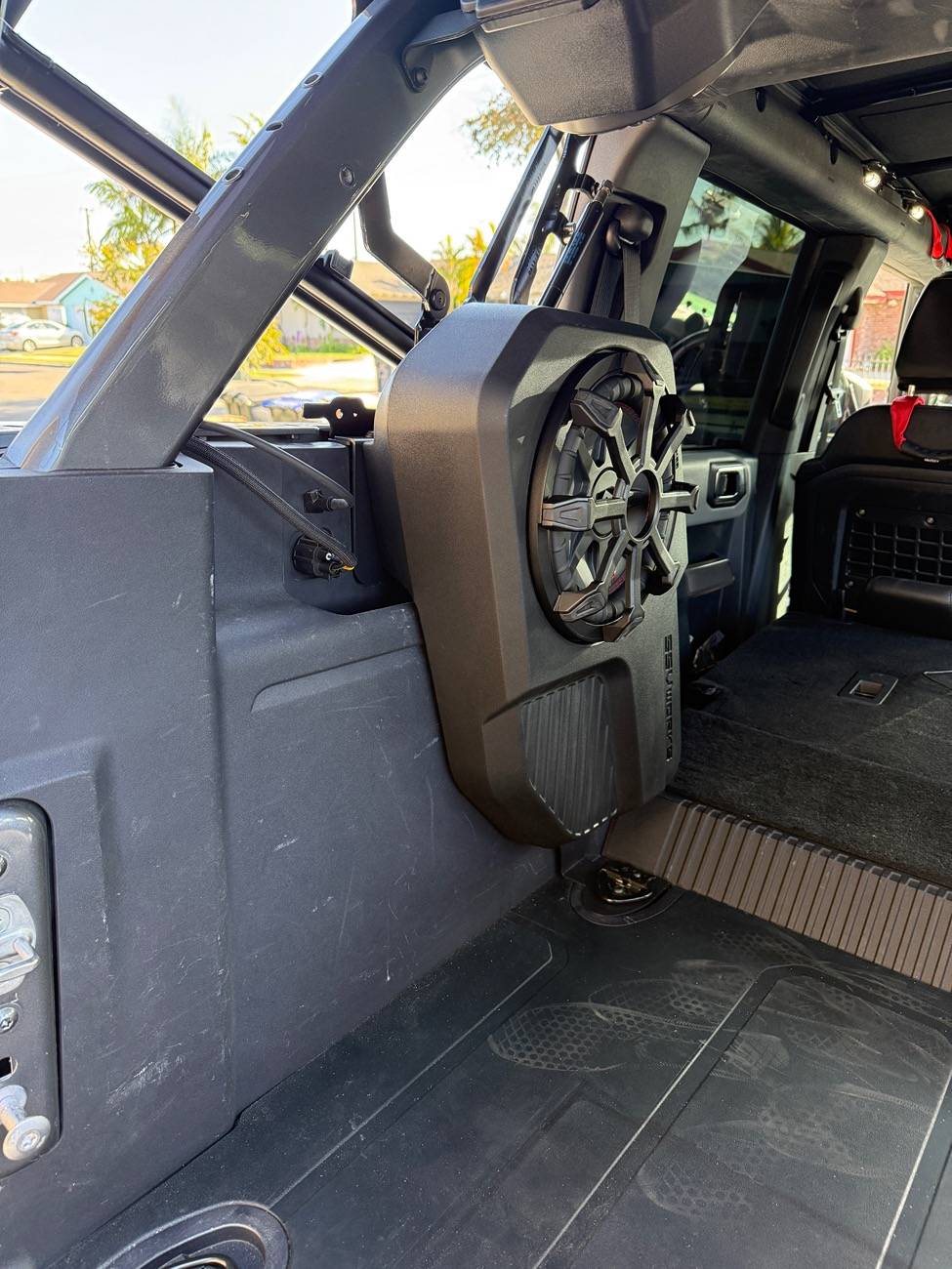 Ford Bronco Trail Seven B&O Sound System Upgrade IMG_0638