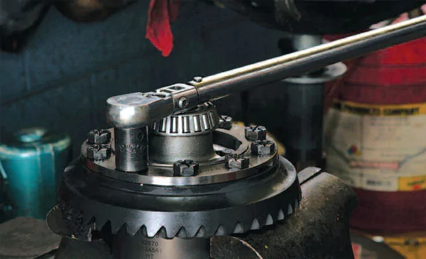 Ford Bronco Base Model Rear Locking Differential 36_6