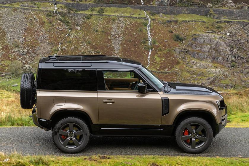 Ford Bronco Compared to a Defender - some general thoughts and concerns. 2021-land-rover-defender-side-view-carbuzz-767506