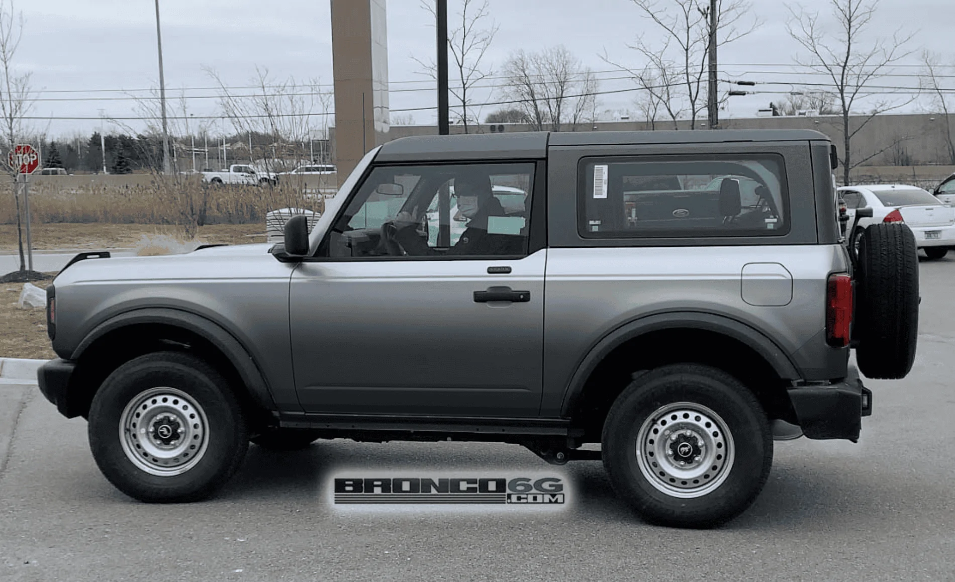 Ford Bronco "Secondary Color" ideas Screen Shot 2020-12-12 at 6.47.46 AM
