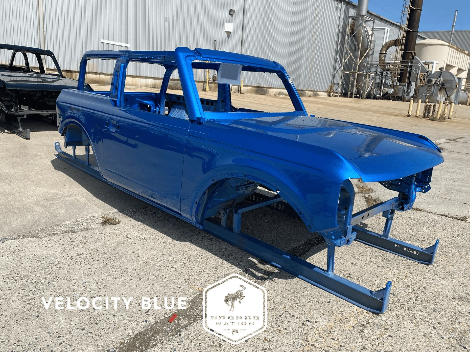 Ford Bronco New ? Is it Lightning Blue or Velocity Blue? 1607797051734