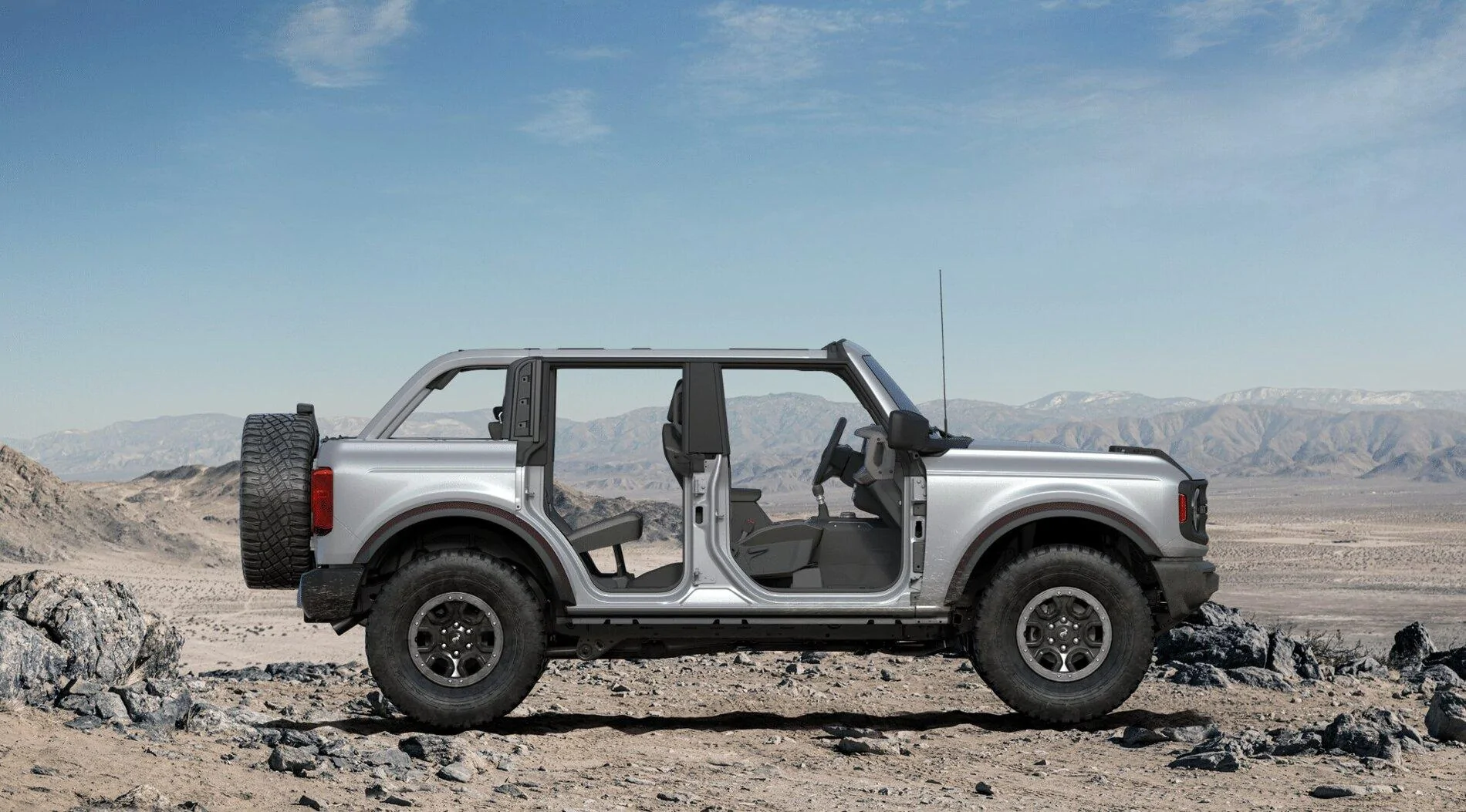 Ford Bronco 2-Door Iconic Silver Base with Sasquatch Package 4bssq