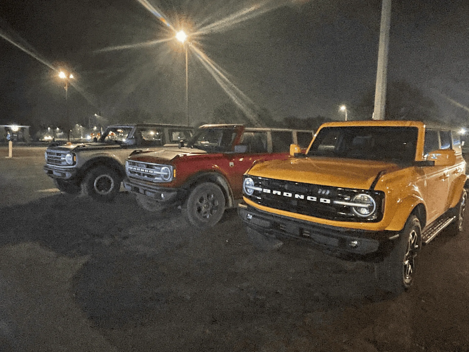 Ford Bronco Iconic Silver Bronco spotted on highway. D31FBBF8-669C-49A7-9313-74B72C483198