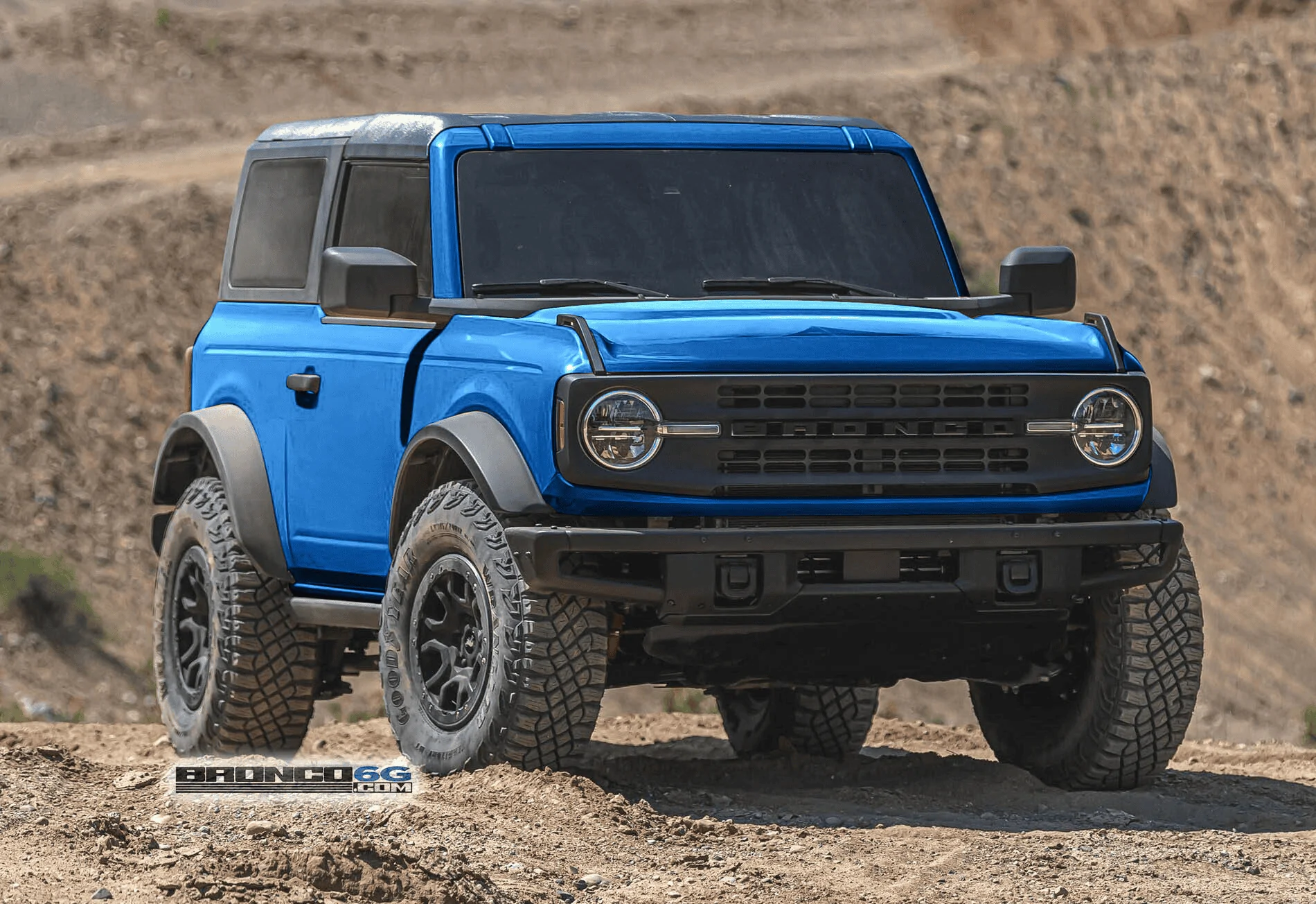 Ford Bronco Iconic Silver Bronco spotted on highway. 3150AD43-1F2B-4471-8EFF-128D21B60E47