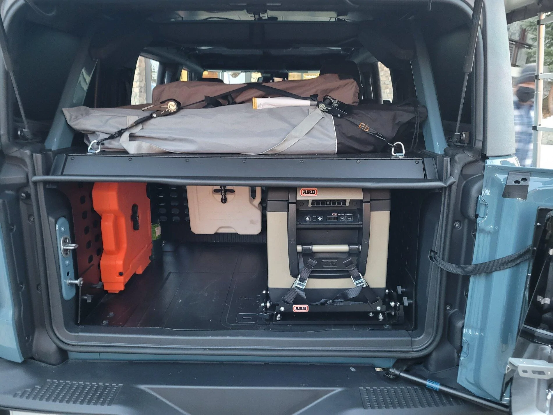 Ford Bronco Cargo Shelf info and pics? 20201205_163917