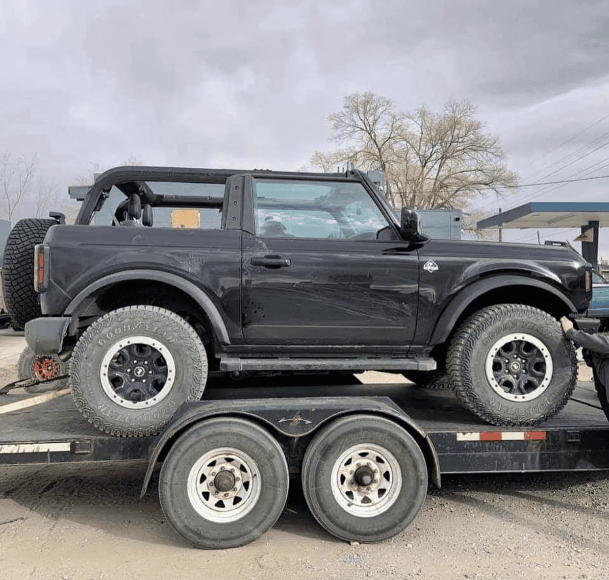 Ford Bronco Cargo Shelf info and pics? 1607913082860