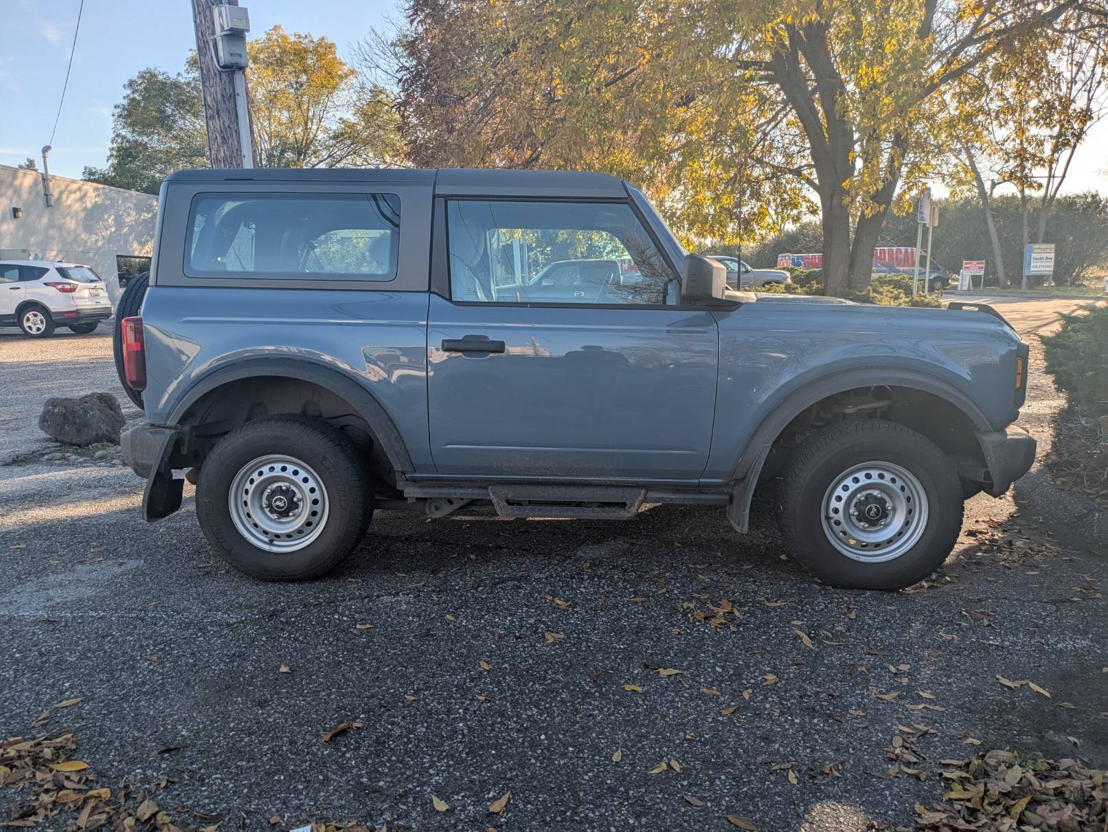 Ford Bronco Bigger wheels for Base model, questions about fitment PXL_20241217_223619238