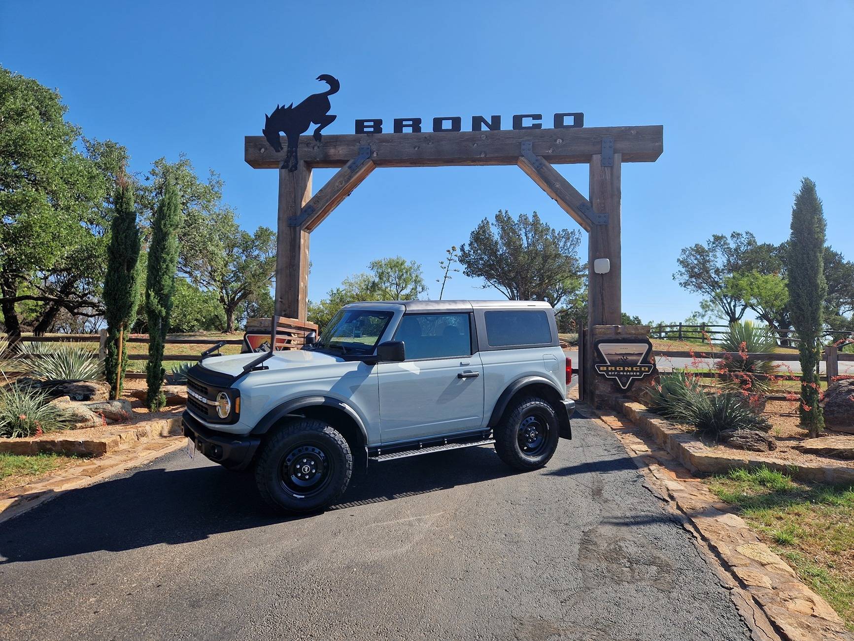 Ford Bronco Broncos and Fishing - Let's see your Beach Buggies 1000004880