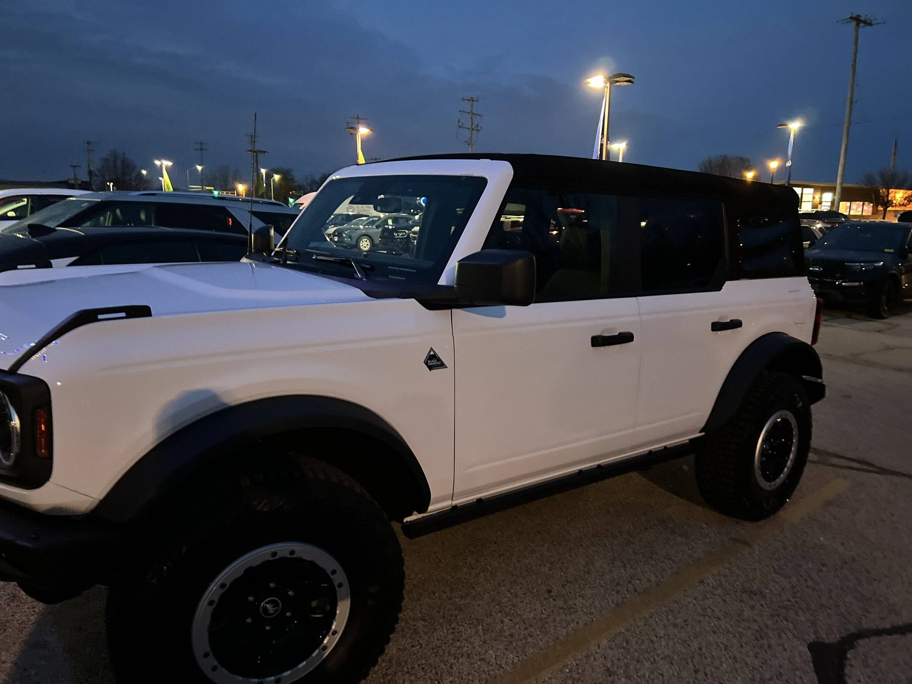 Ford Bronco Hello from Wisconsin 75616850871__515F934F-6287-4805-A6BE-E9484E8C26F1