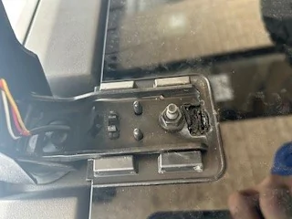 Ford Bronco Part number does it exist??? rear window hing