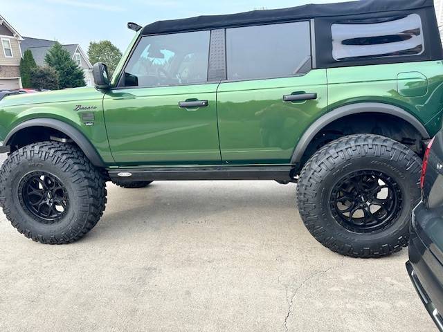 Ford Bronco Katzkin seat install - Wildtrak interior bronco