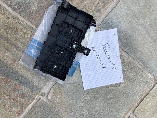 Ford Bronco Body Control Module / Fuse Box - $75 OBO IMG_5010.JPG