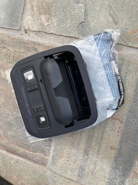 Ford Bronco Overhead Console with sunglasses holder. $50 OBO IMG_5004.JPG