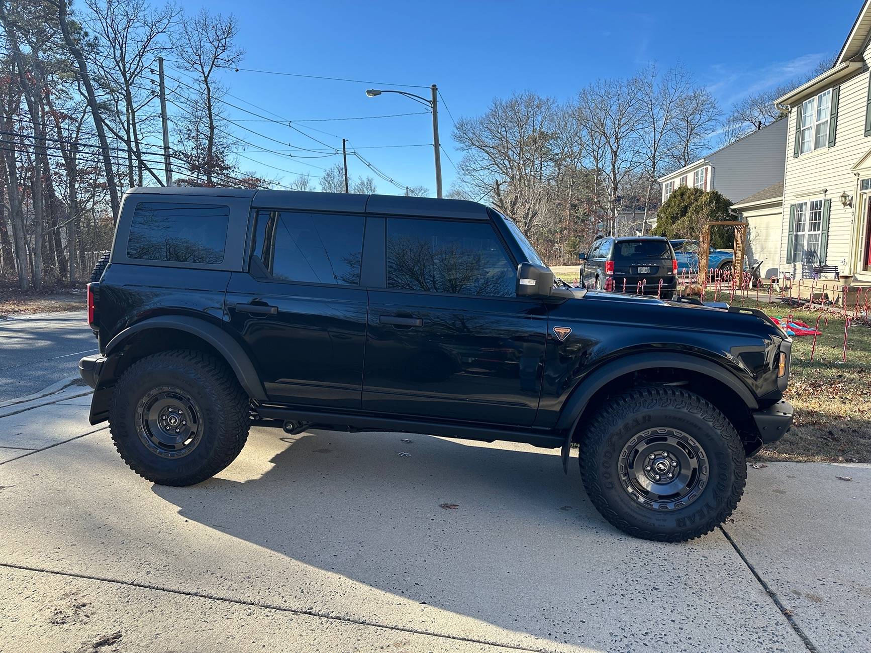 Ford Bronco Added fogs and mudflaps IMG_2161
