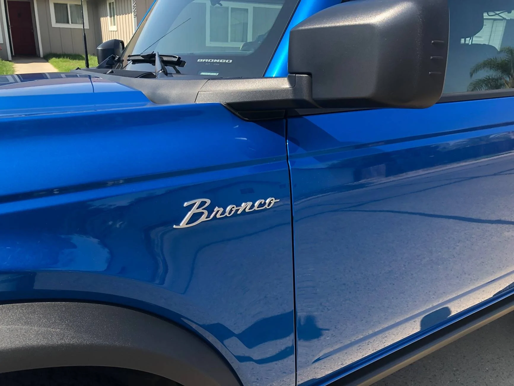 Ford Bronco Fender sticker(s) emblem IMG_1023
