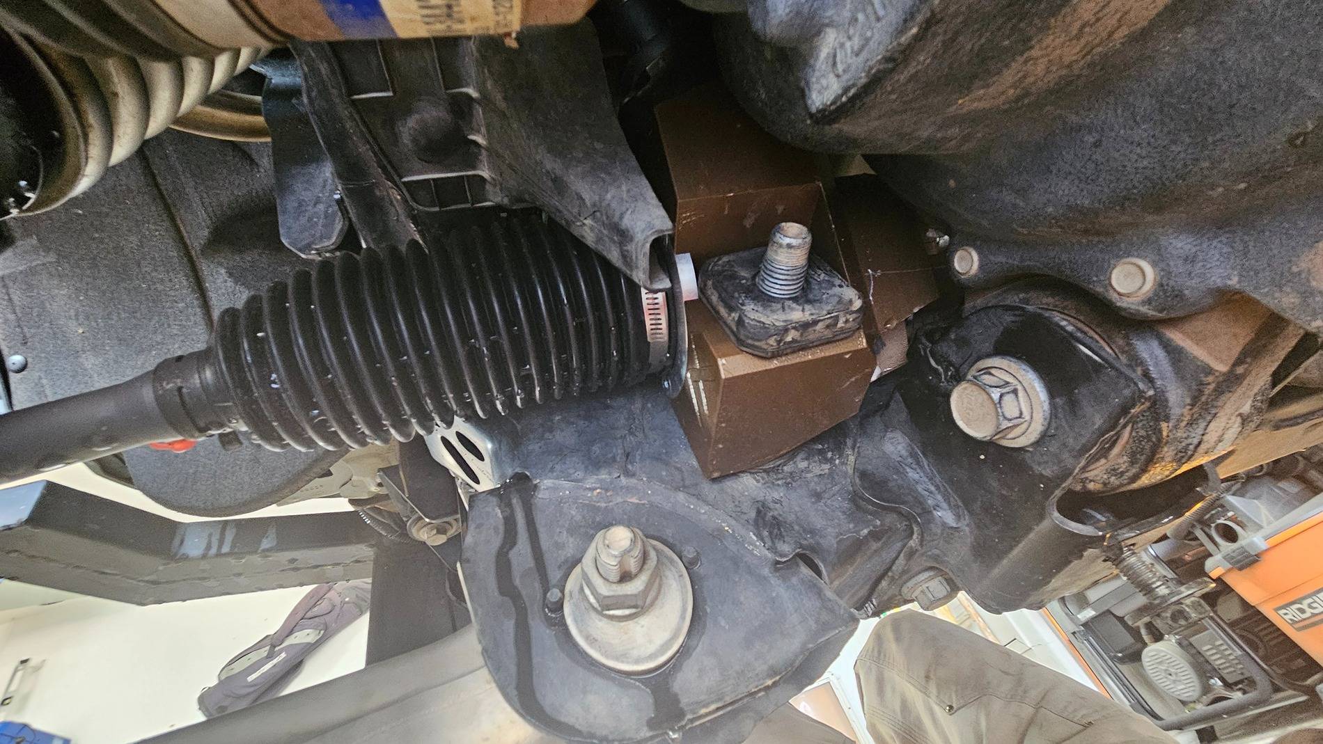 Ford Bronco 74 Weld Steering Rack (SAVE YOUR CASH) 20240428_130158