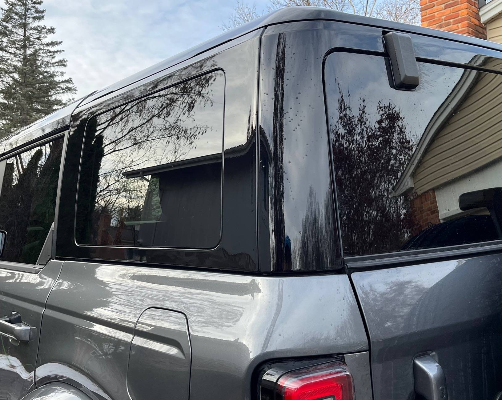 Ford Bronco Shadow Black Hardtop Pics IMG_5140