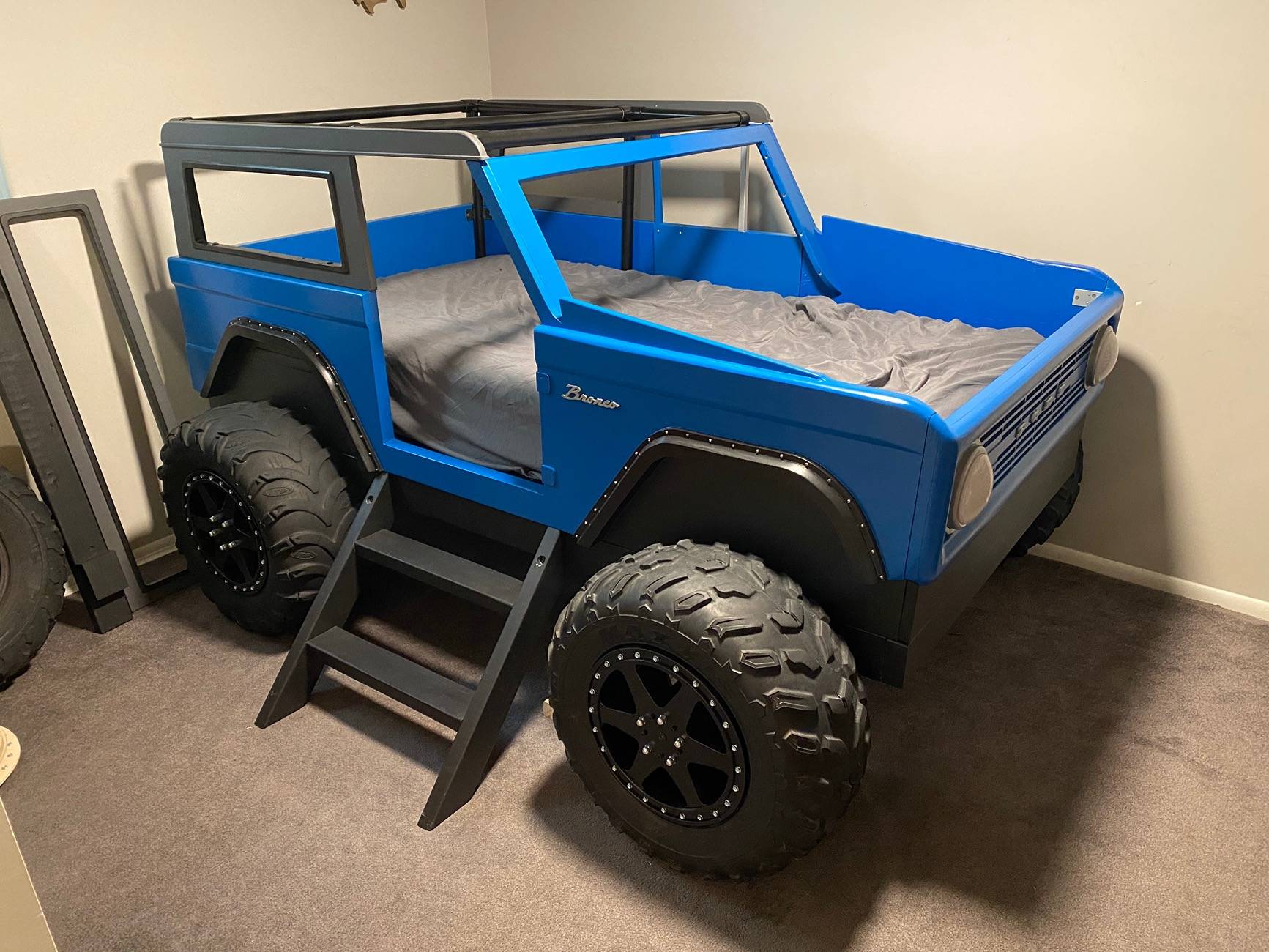 Ford Bronco Bronco Bed? IMG_8630