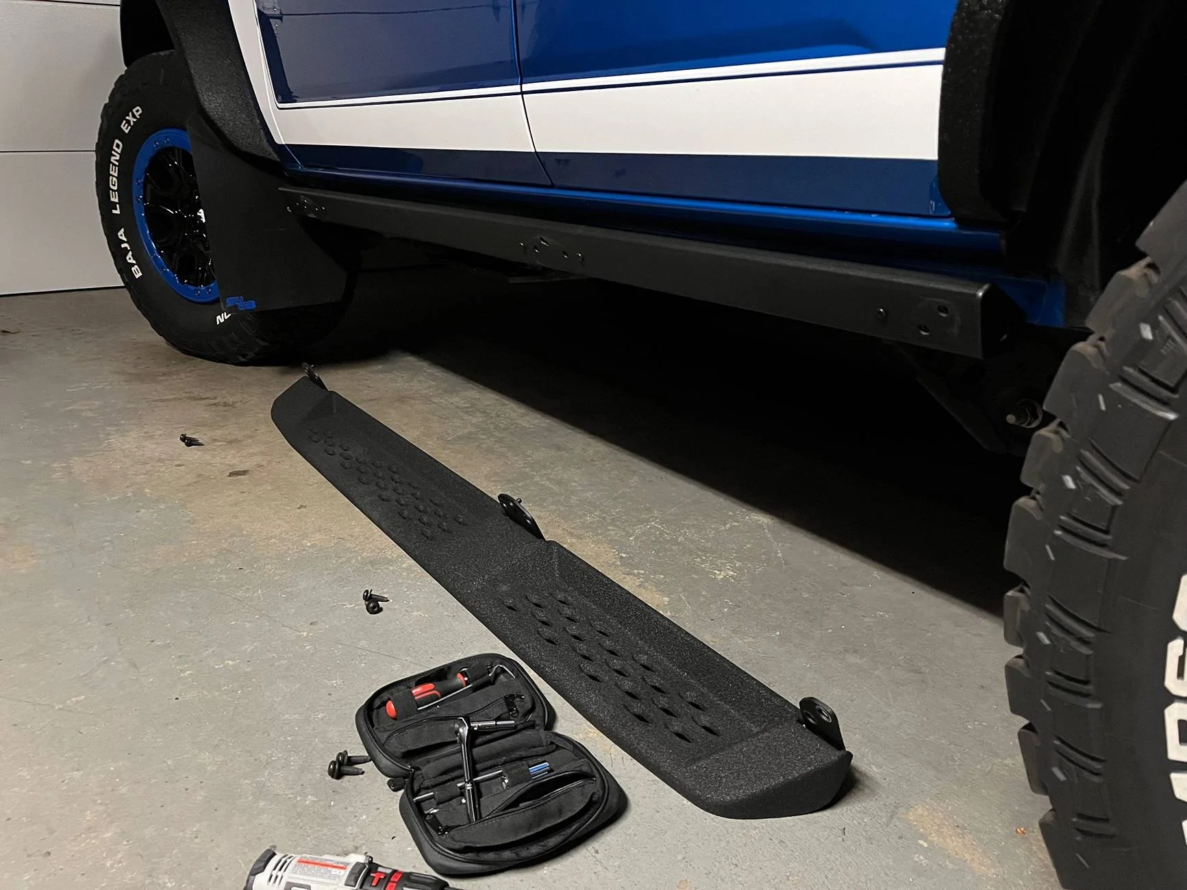 Ford Bronco IAG full length EZ steps chip IMG_7176