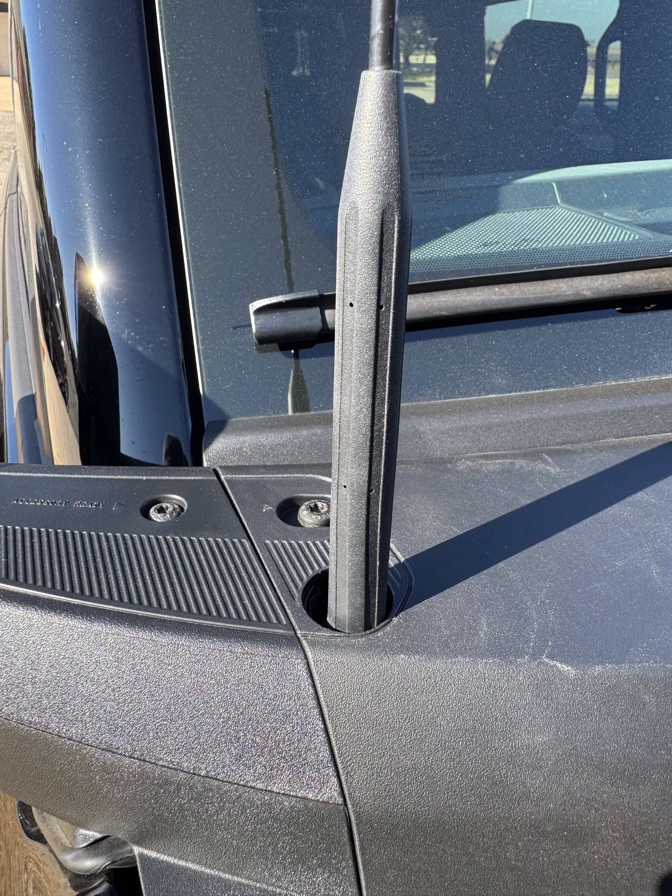 Ford Bronco Issues swapping radio antenna IMG_9072