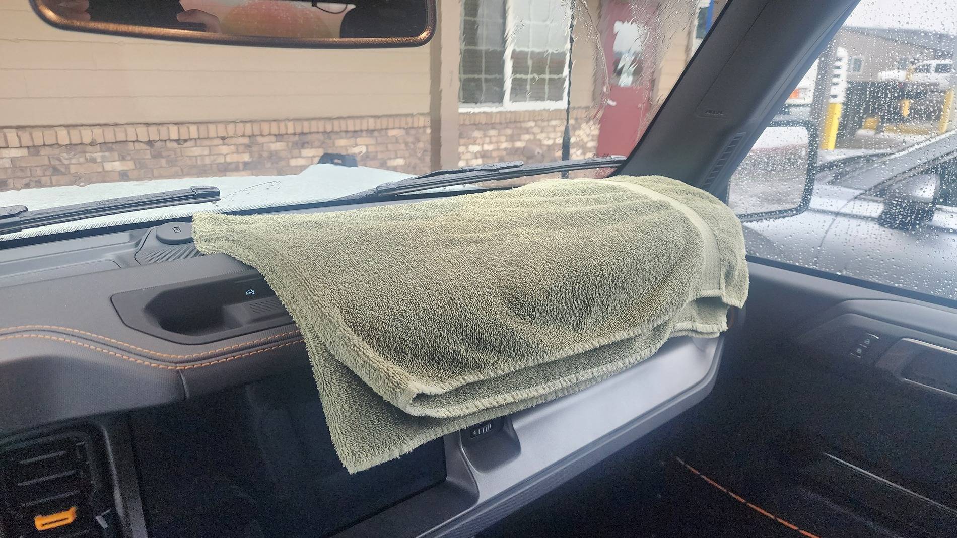 Ford Bronco Water Leak... 20250102_140128