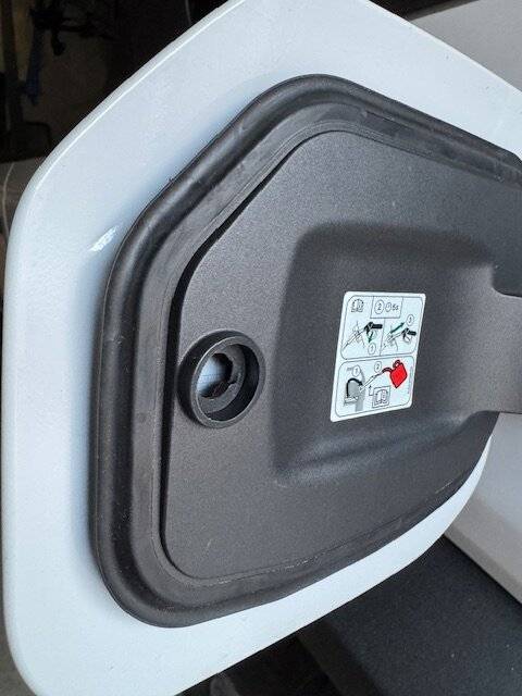 Ford Bronco Fuel Door Plunger Missing / Fix fuel3.JPG