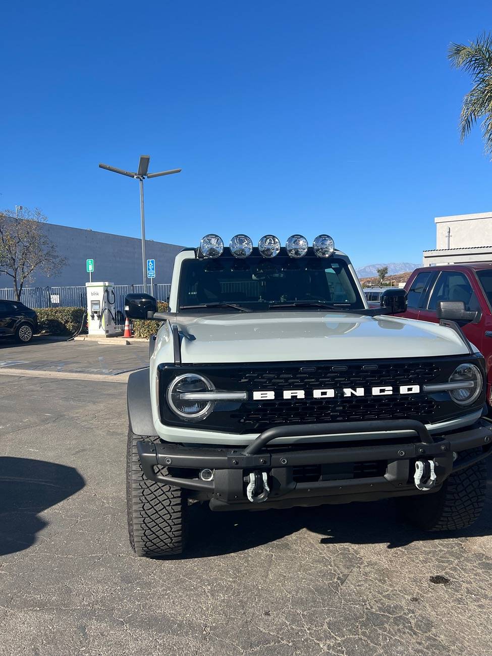 Ford Bronco Bronco Raptor replacement grille (WILDTRAK) IMG_3713