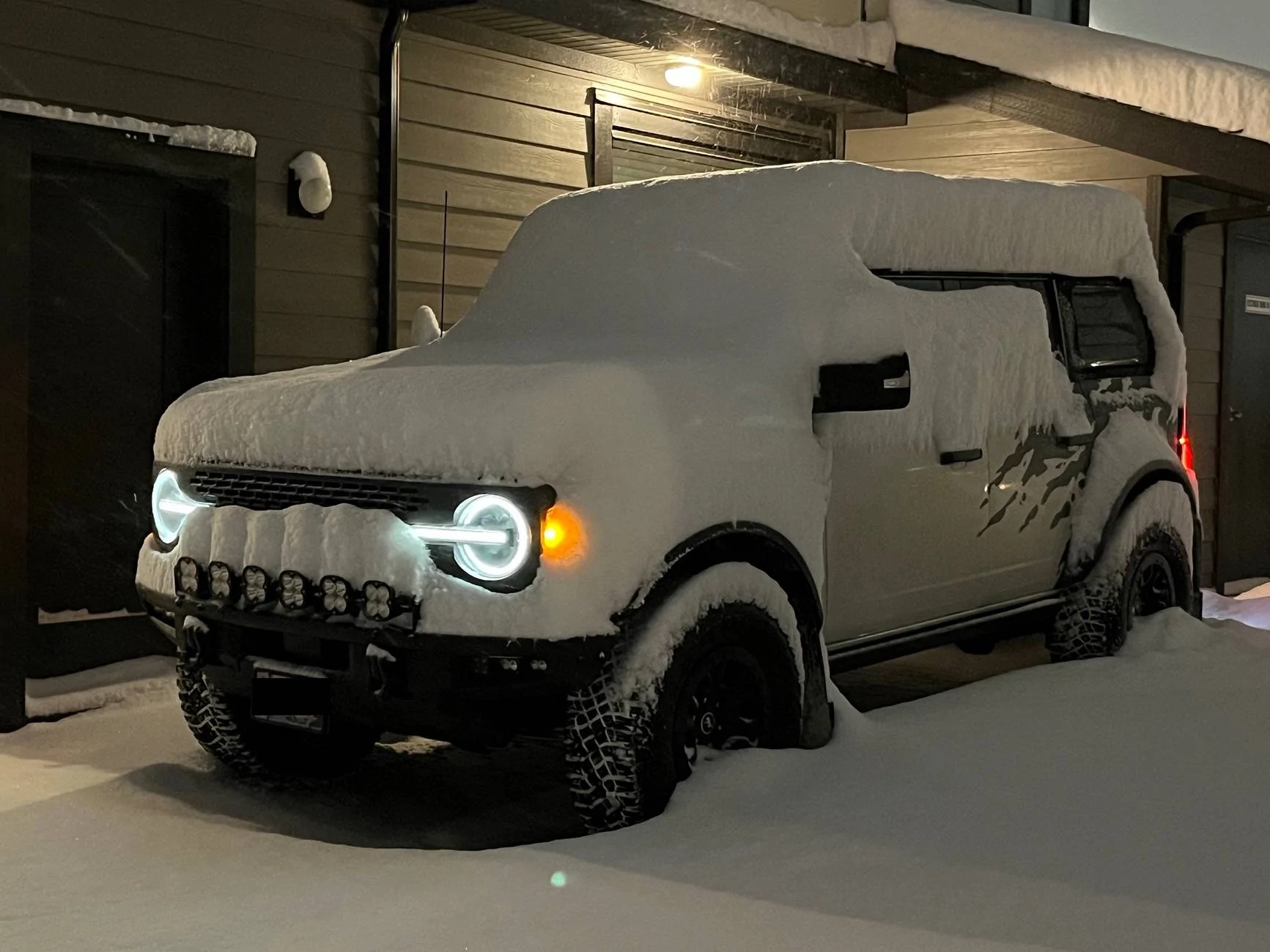 Night Photos! Share Yours 📸 | Page 2 | Bronco6G - 2021+ Ford Bronco ...