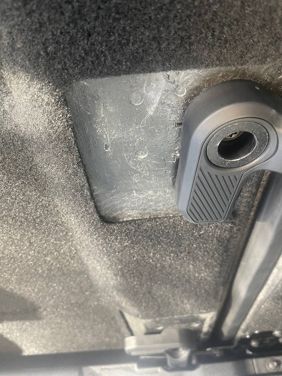 Ford Bronco 2024 Sound Deadening Headliner Install Change? IMG_1388