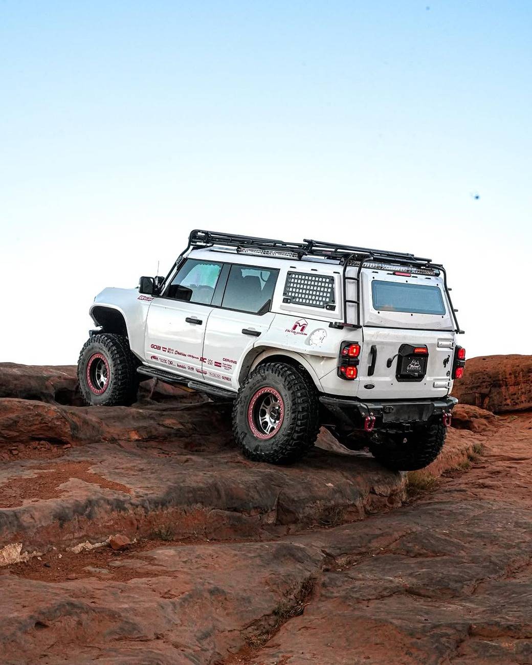 Ford Bronco Armadillo Designs Aluminum Hardtop 470921730_18098792074488875_2477852108370146461_n